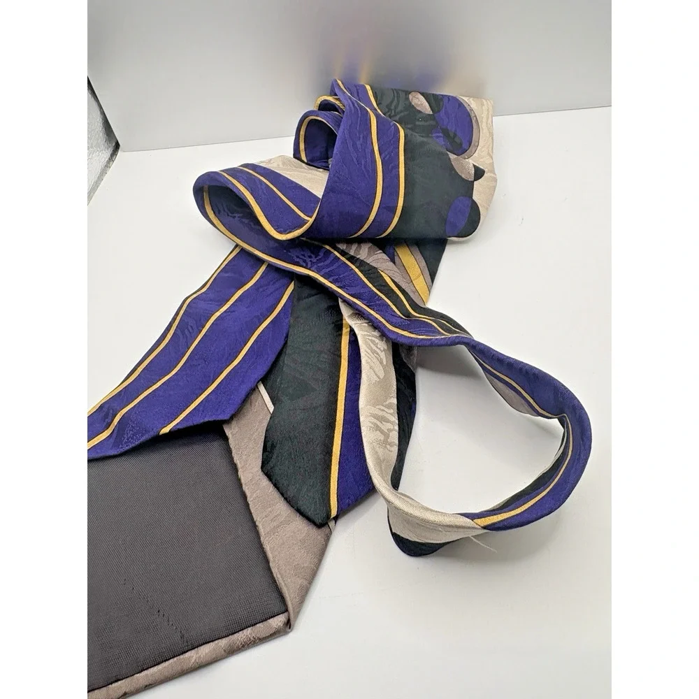 Valentino Cravatte Silk Tie Handmade in Italy Purple Black Gold Abstract Vintage
